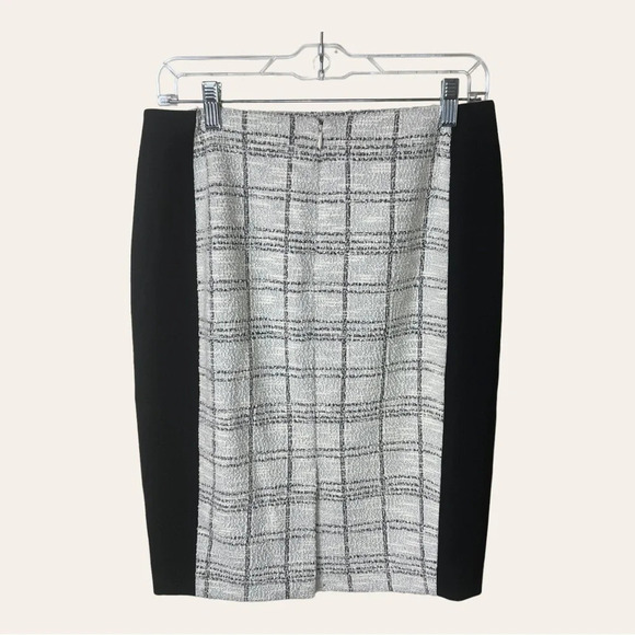 0899. CALVIN KLEIN TWEED PENCIL SKIRT SIZE‎ 6 CREAM/METALLIC SILVER/BLACK - Picture 9 of 12